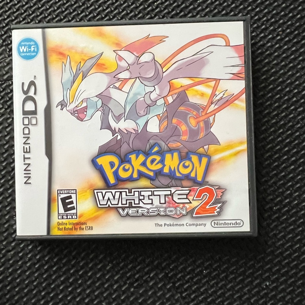 Nintendo 3 DS Pokémon White 2 great condition